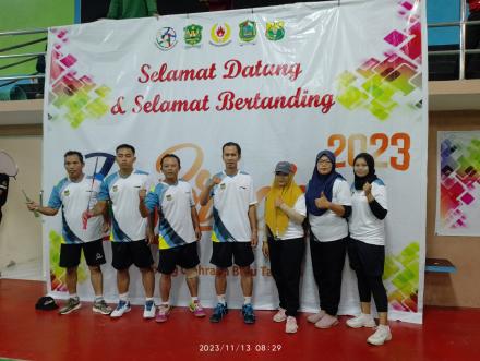 TIM BULUTANGKIS KECAMATAN RAKIT TUMBANG DI BABAK PENYISIHAN PORADES 2023